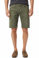 Corduroy shorts in Chive