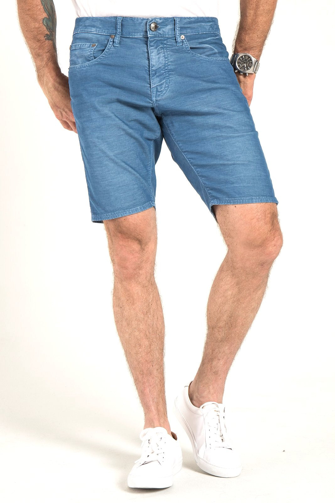 ROLL UP CORD SHORTS IN ATRIUM BLUE