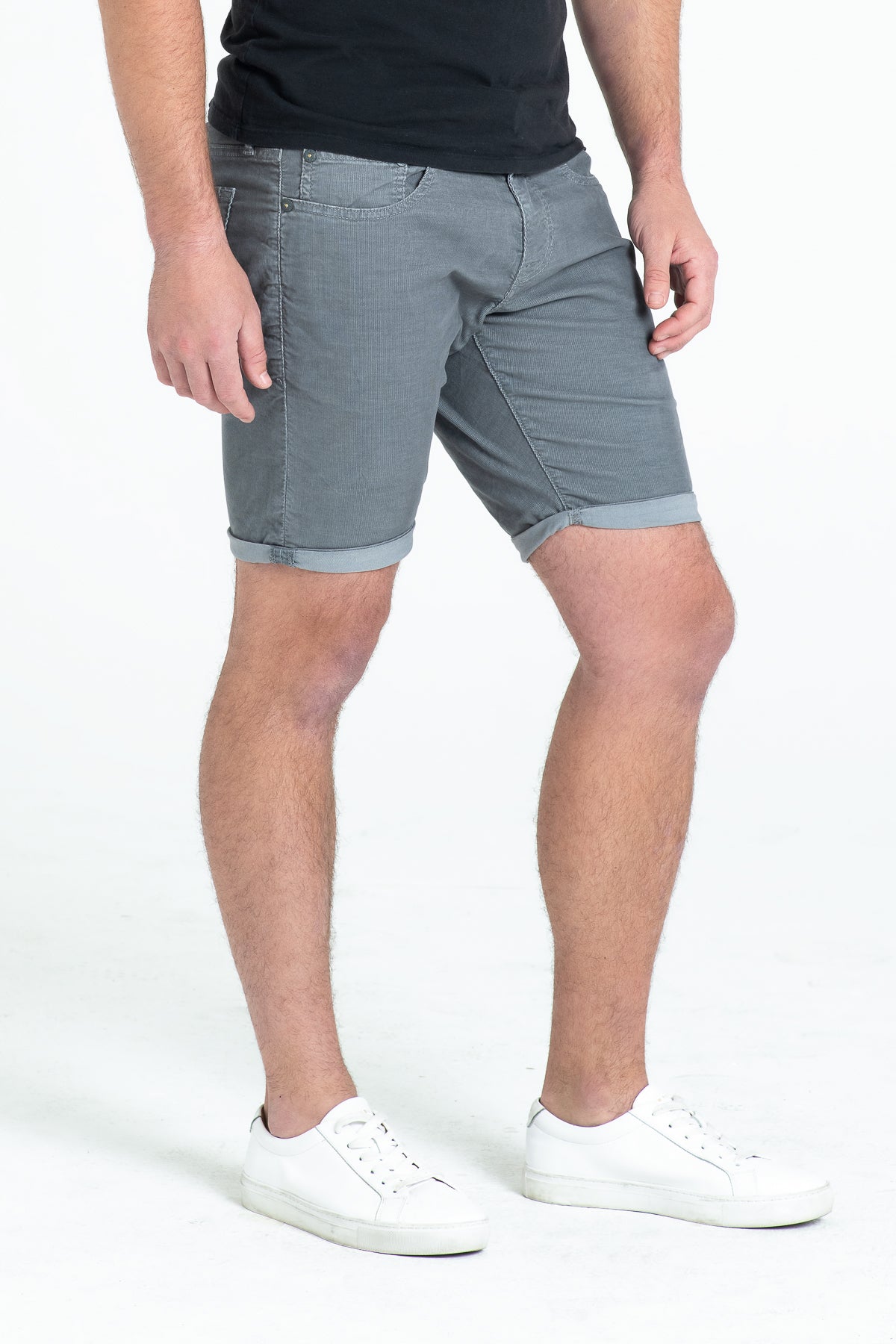 ROLL UP CORD SHORTS IN STORM